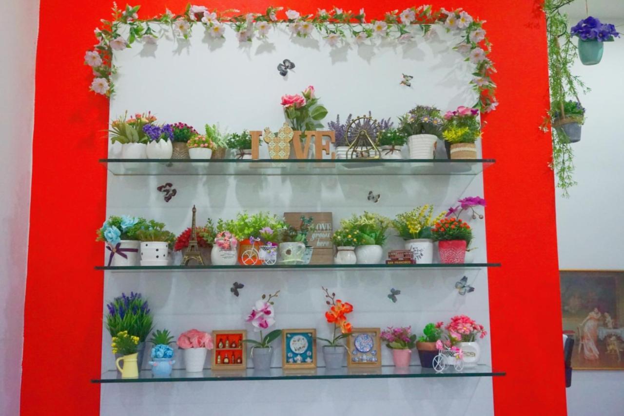 The Floral Holiday home