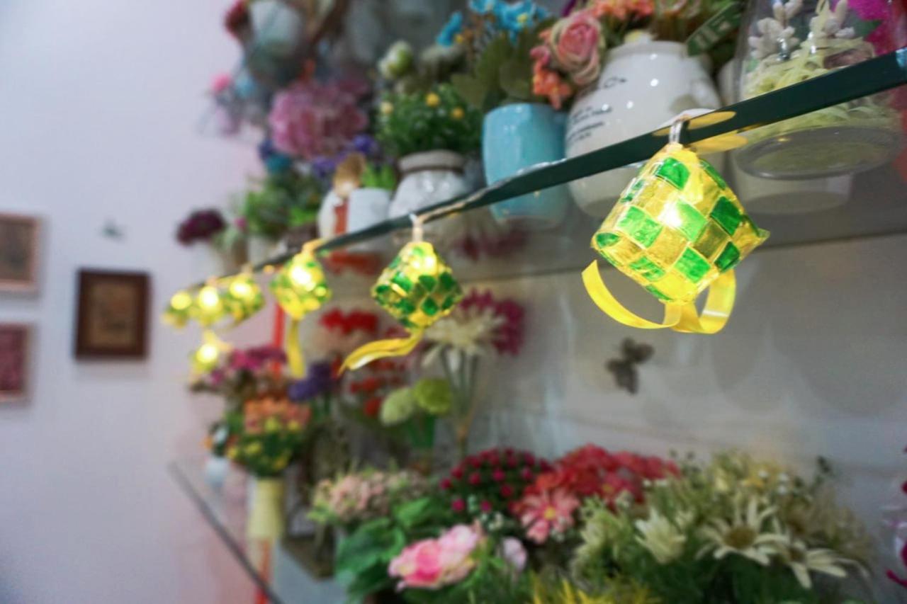 The Floral *